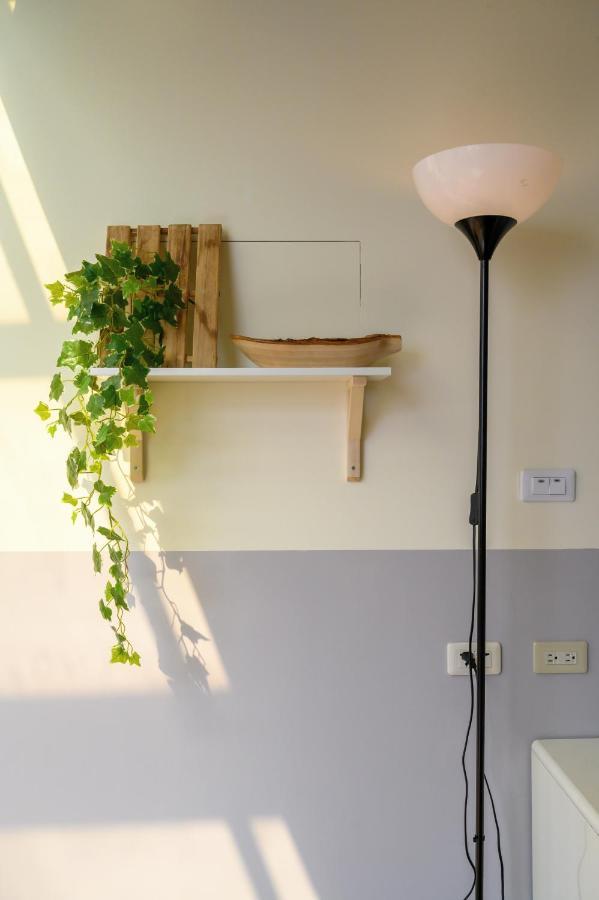 Sleepie Muti-Minsu Center Apartment Kaohsiung Exterior photo